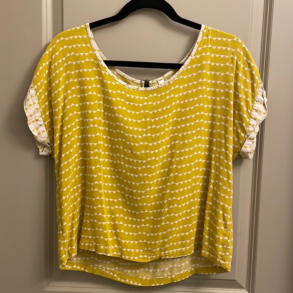 Xhilaration Short Sleeve Top